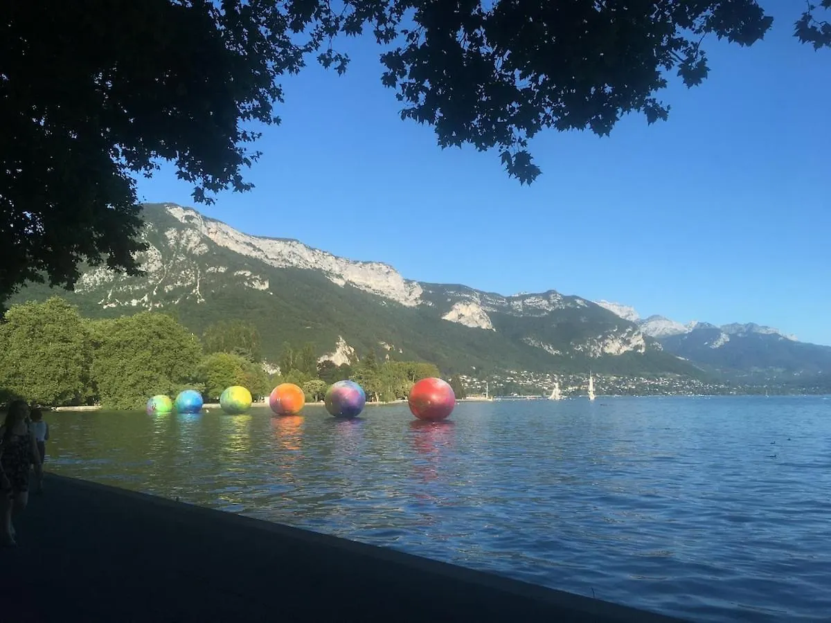 Appartement Familial Hyper Bien Situe Annecy Apartment